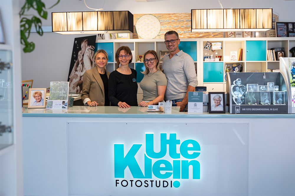 ADON-Team vor Ort im Fotostudio Ute Klein